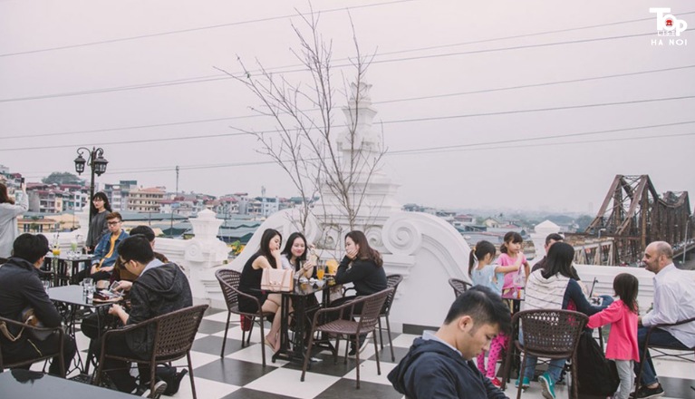 Serein là quán cafe trên cao Hà Nội được yêu thích