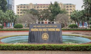 Trường Đại học FPT
